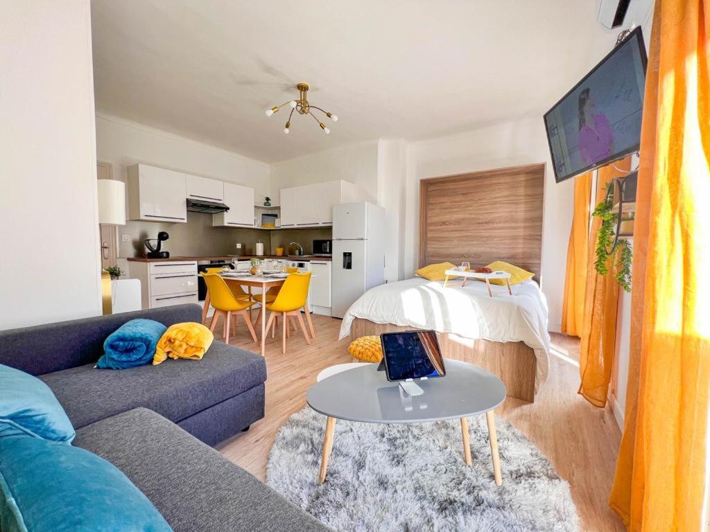 Appartement Vue Mer Parking Prive Place Med Canet-en-Roussillon Kültér fotó